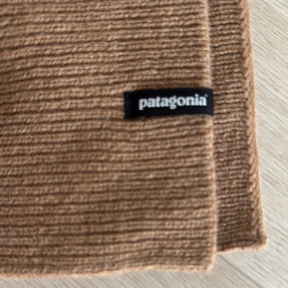 Patagonia Tan Knit Scarf - Picture 2 of 4